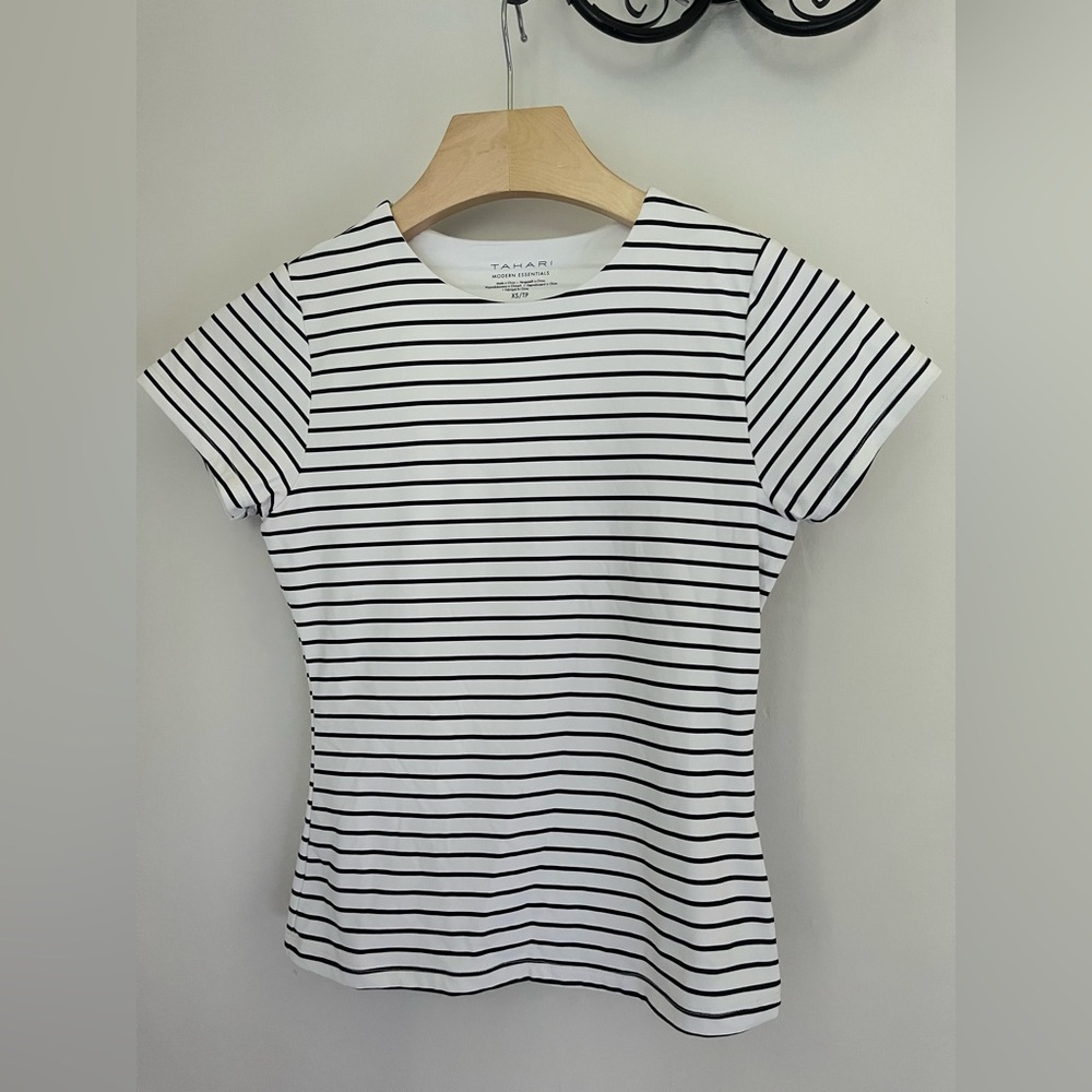 Tahari Women's Black and White Striped Tee
